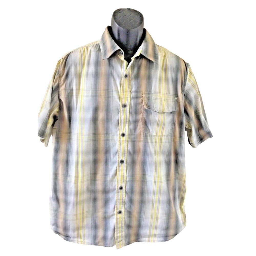 Woolrich Plaid Shirt Button Down Short Sleeve Men's Size L